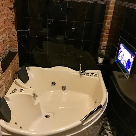 Apartment Center Whirlpool